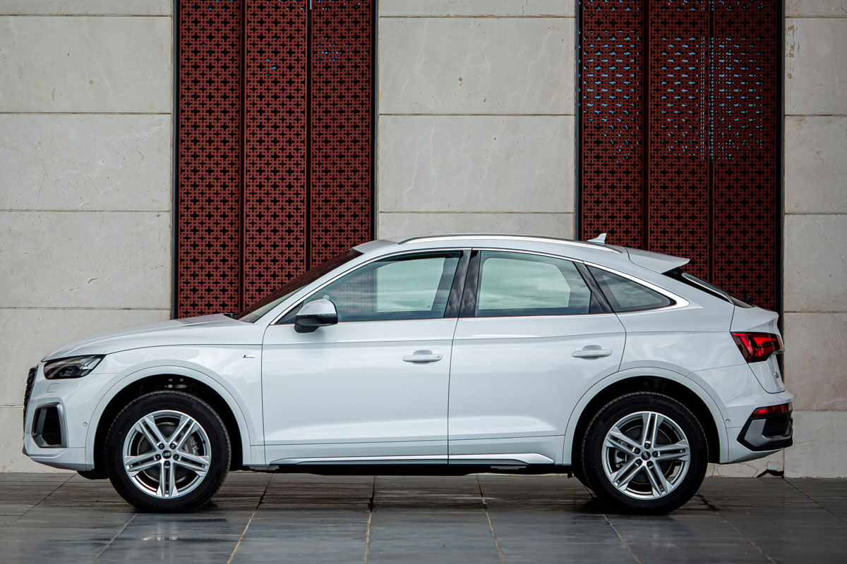 Thân xe Audi Q5 Sportback.