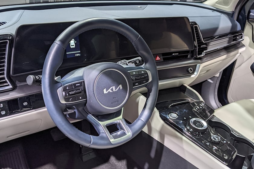 Kia Sportage Hybrid 2023 2.
