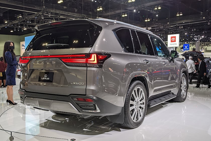 Lexus LX 2022 1.
