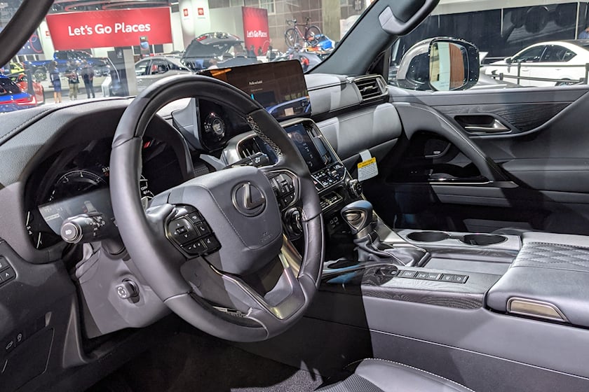Lexus LX 2022 2.