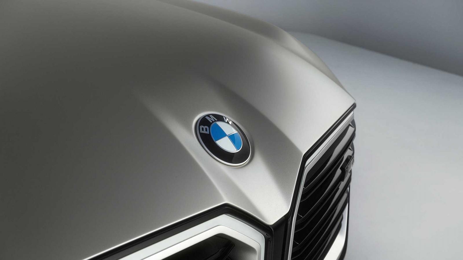 BMW XM Concept 6.