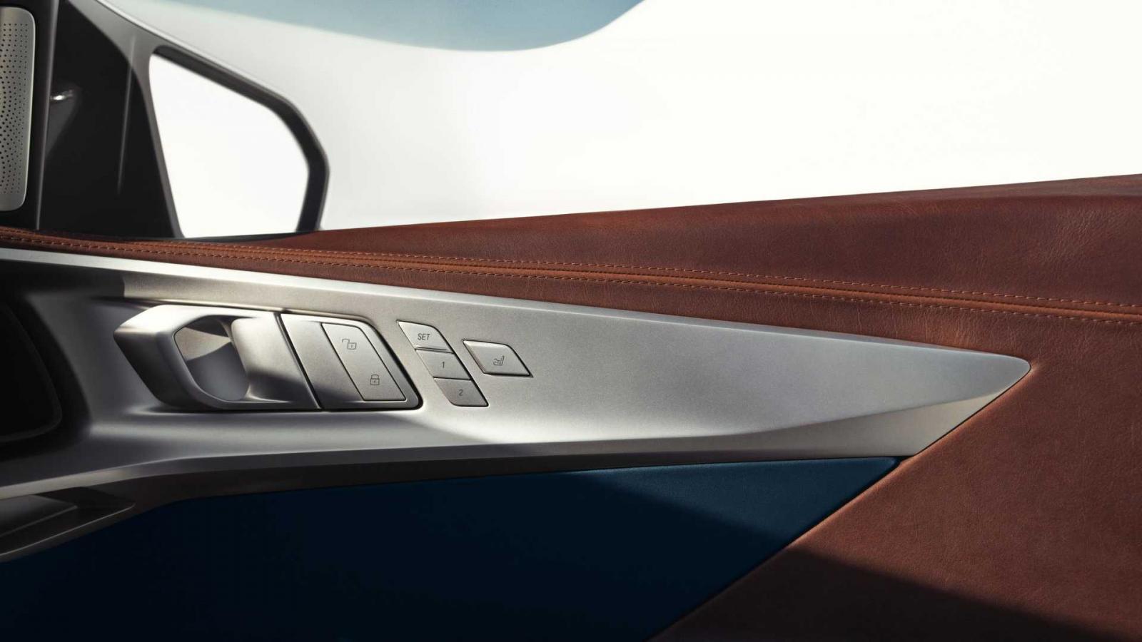 BMW XM Concept 13.