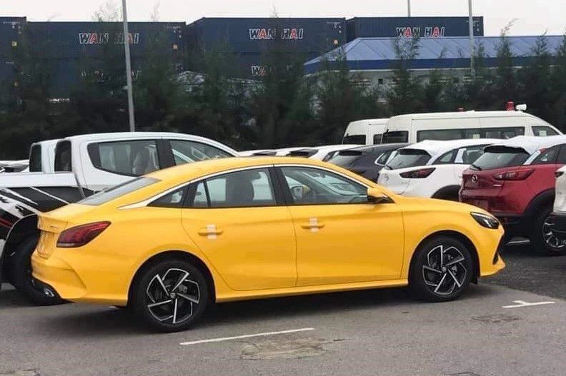 MG 5 cập cảng Việt Nam a2