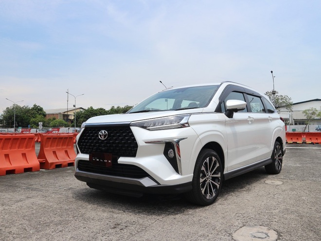Đ&aacute;nh gi&aacute; Toyota Veloz 2022 a2