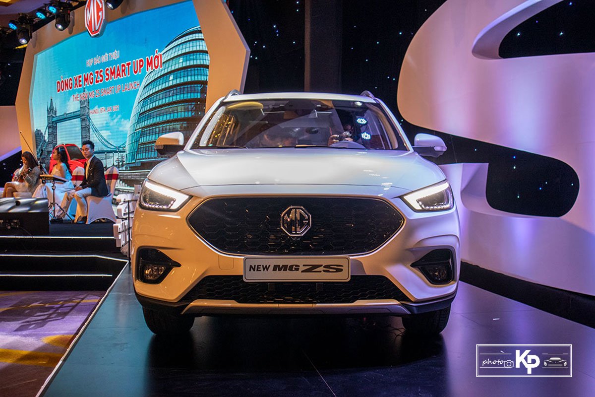 Đầu xe MG ZS 2021.