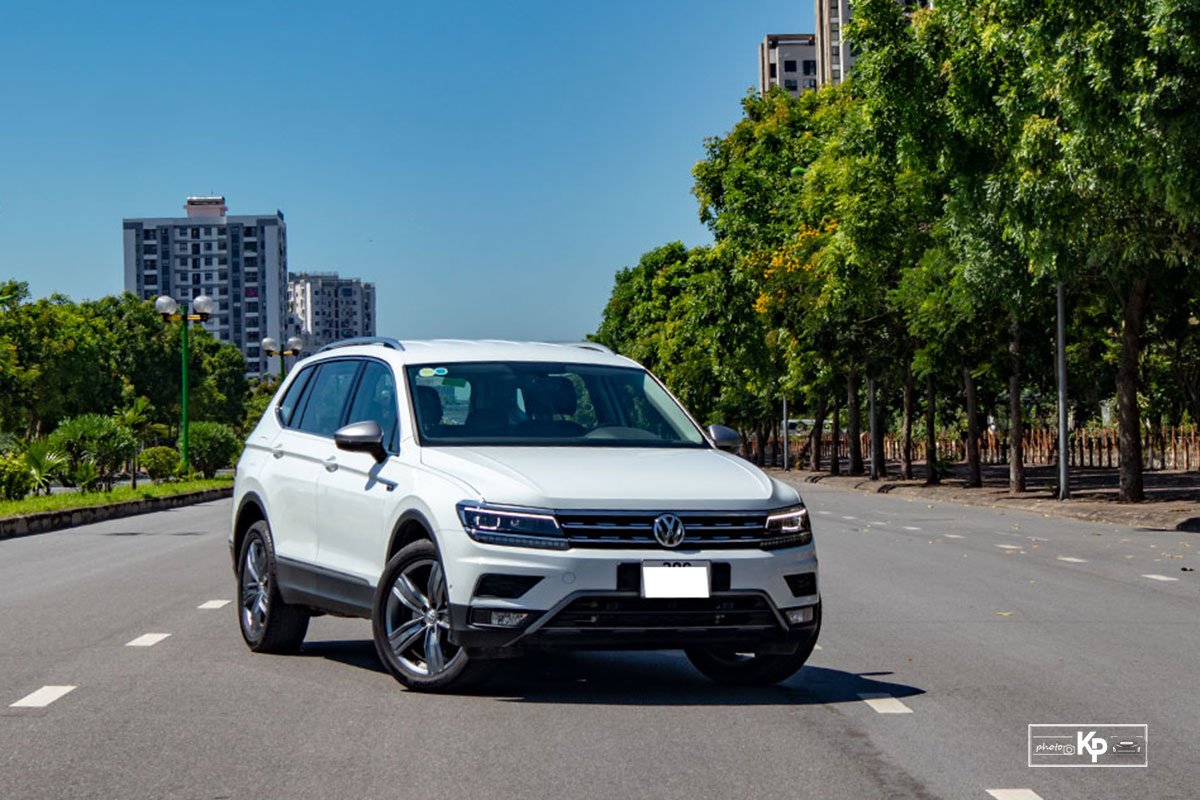 Mẫu SUV được nhập khẩu l&agrave; Volkswagen Tiguan.