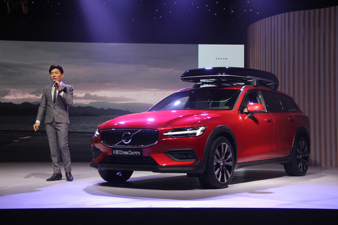 Volvo V60 Cross Country sử dụng động cơ B5 250 mã lực 1