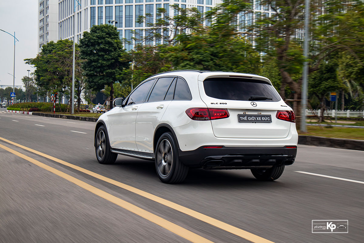 Đ&aacute;nh gi&aacute; xe Mercedes-Benz GLC 200 4Matic 2021-2022 a20