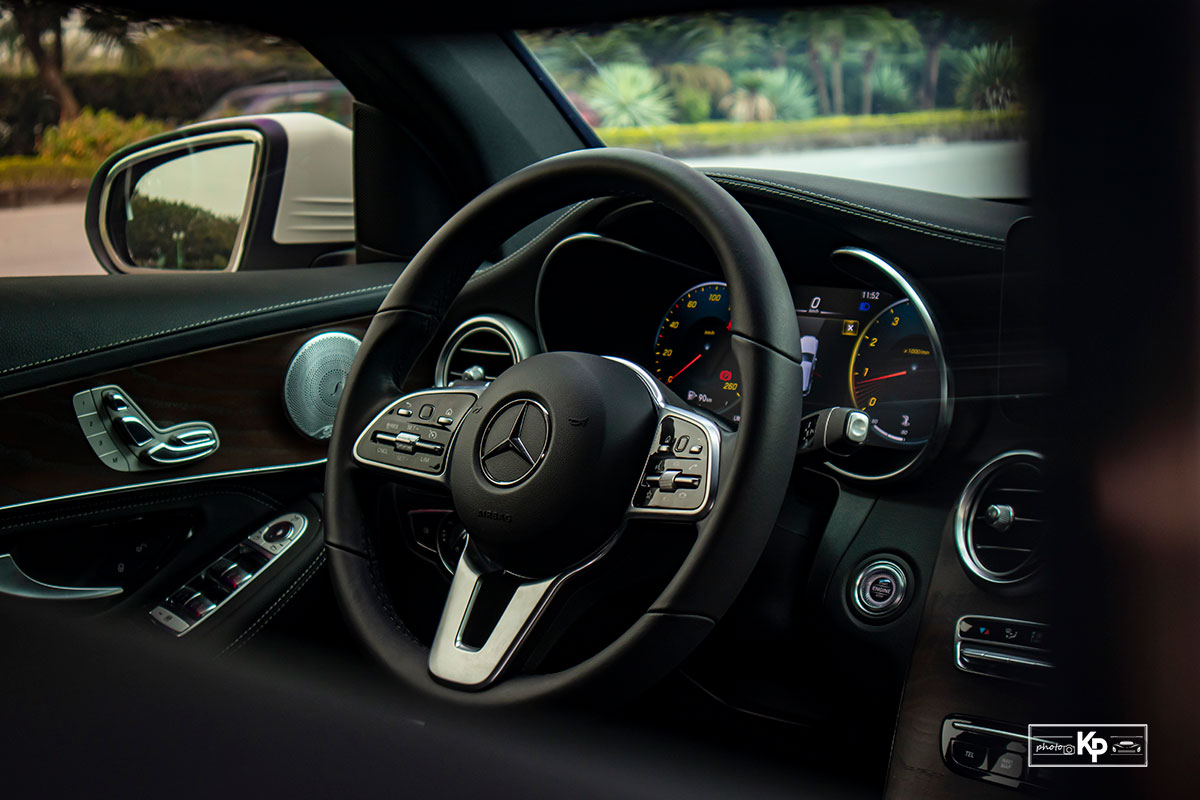 Đ&aacute;nh gi&aacute; xe Mercedes-Benz GLC 200 4Matic 2021-2022 a12