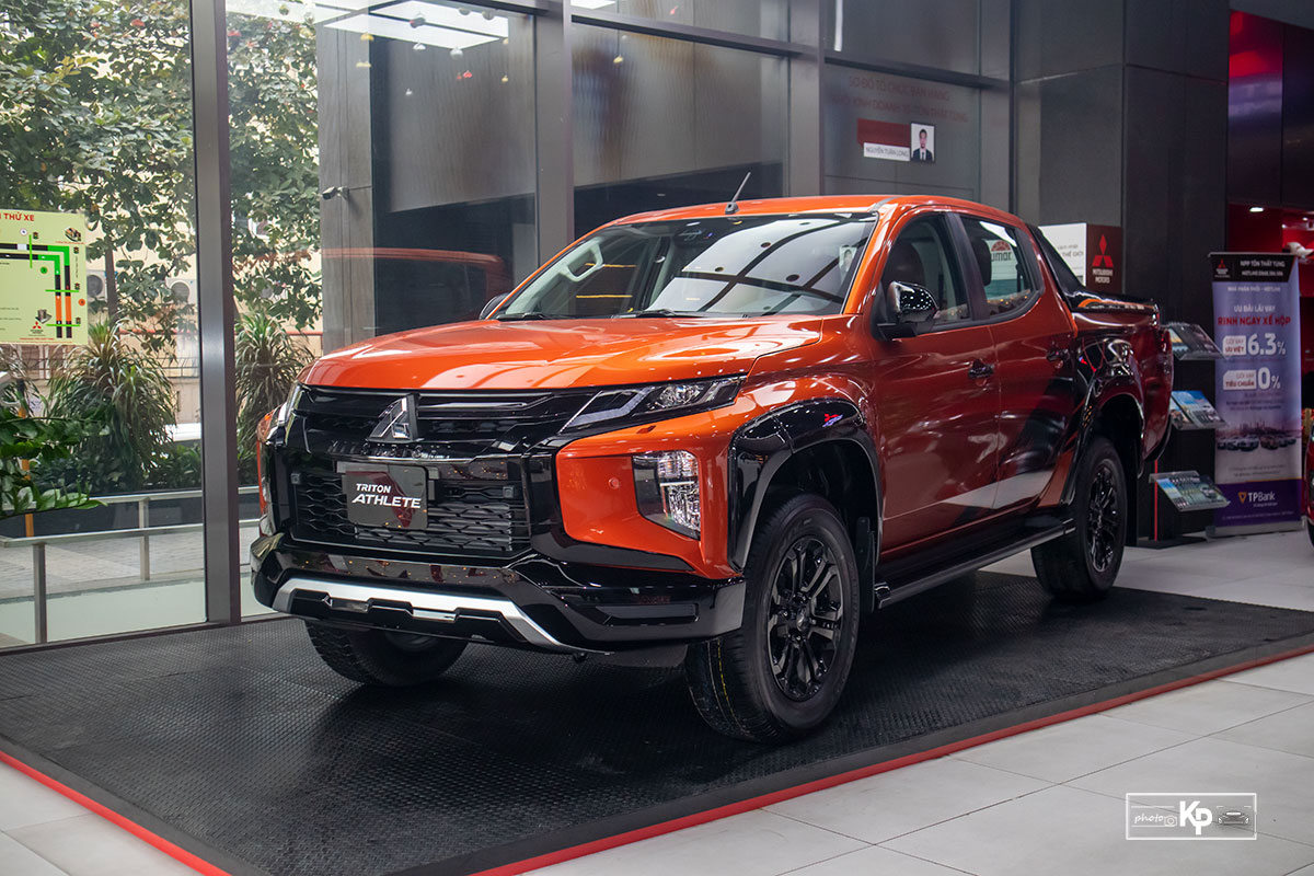 Cận cảnh Mitsubishi Triton Athlete 2022 vừa về đại lý, trẻ trung và cá tính hơn a1