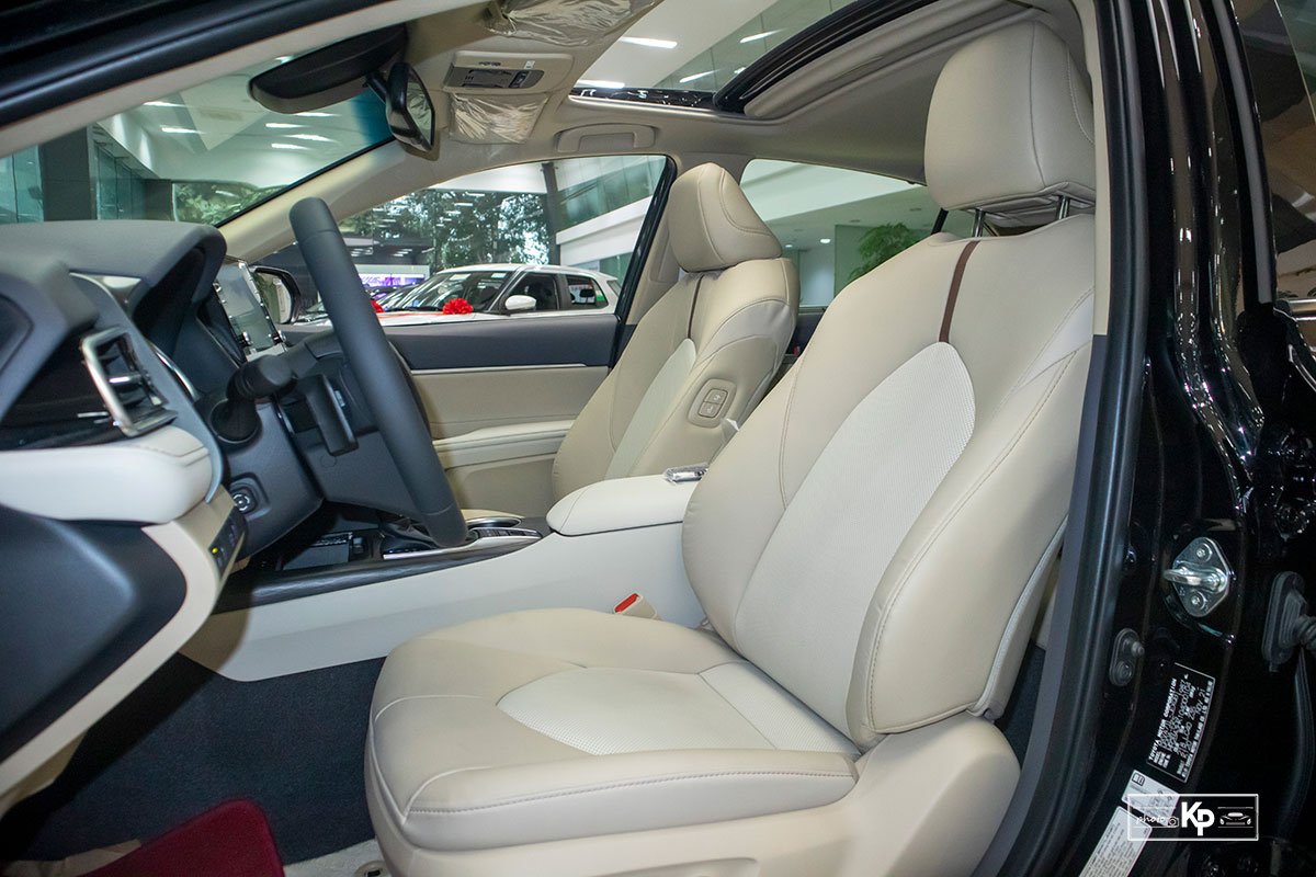 Nội thất Toyota Camry 2022 sở hữu một số nâng cấp Nội thất Toyota Camry 2022 sở hữu một số nâng cấp..