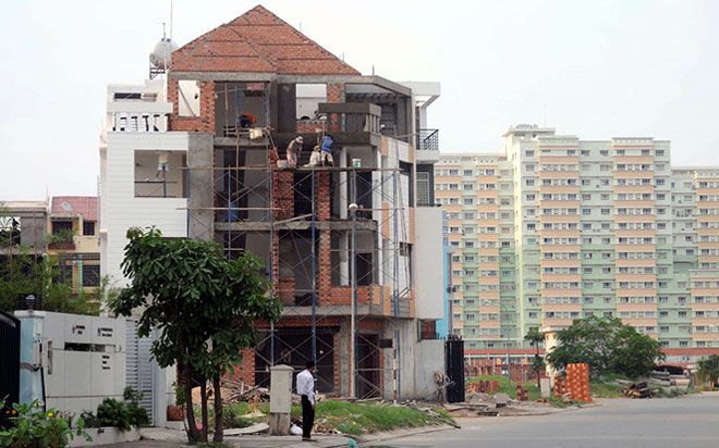 nhà ở riêng lẻ đang trong quá trình xây dựng