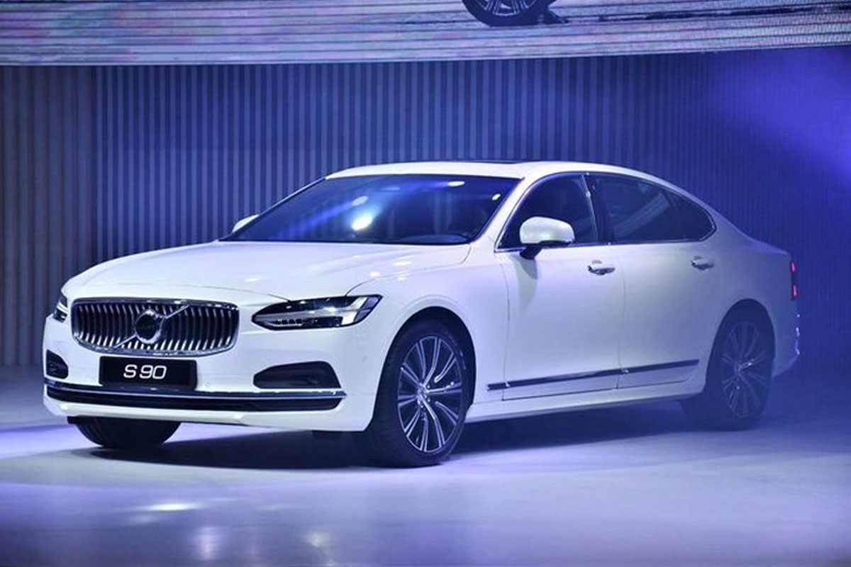 Volvo Car Việt Nam cho ra mắt mẫu xe Volvo S90 Inscription LWB 2022.