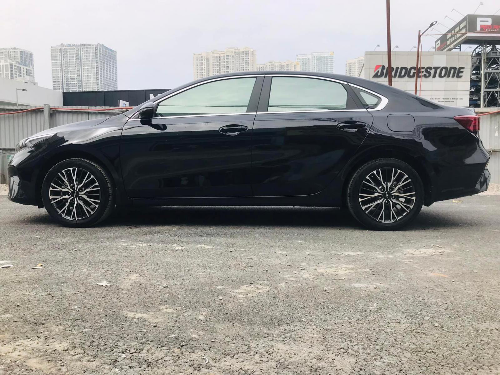 Chạy 959km, chiếc KIA K3 2022 đầu tiên tìm chủ mới Người bán khẳng định mới chạy 23 ngày, tiết kiệm vài chục triệu đồng a3