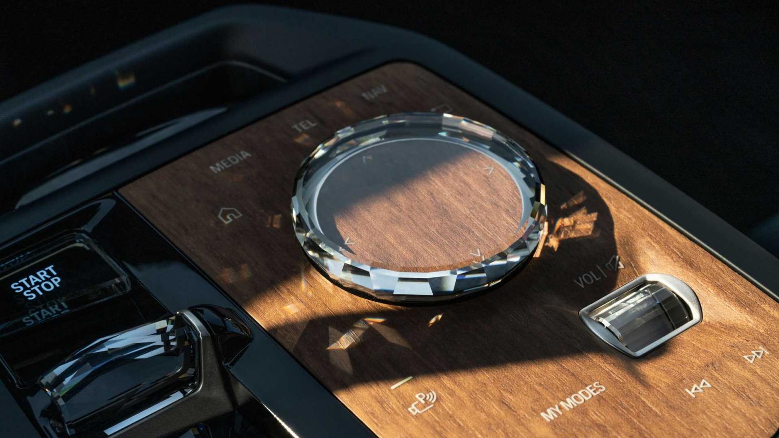 BMW iX M60 2023 5 BMW iX M60 2023 5.