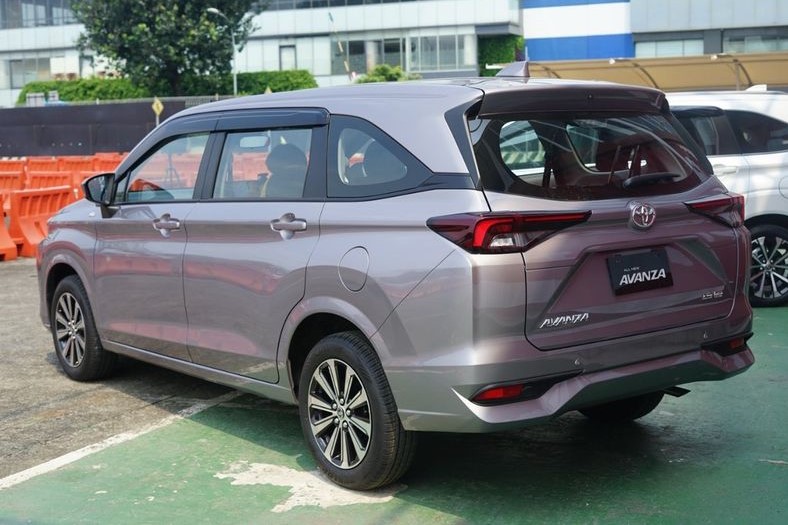 Kích thước của xe 4.395 x 1.730 x 1.665 (mm) tương ứng với chiều dài, rộng, cao 1