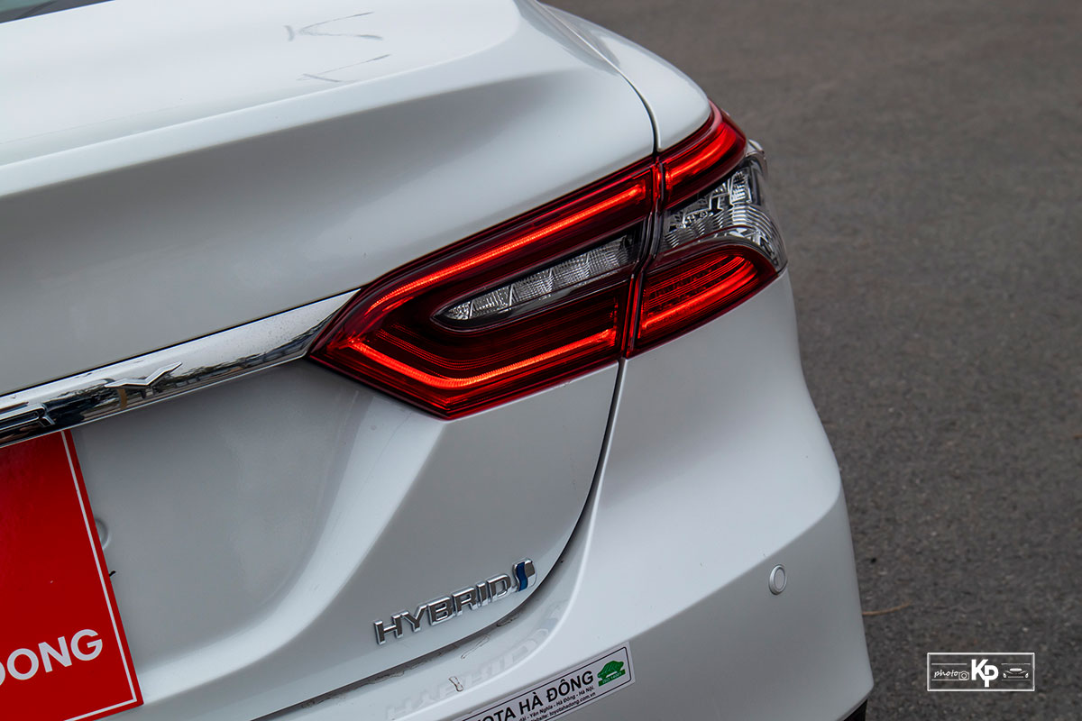 Đánh giá xe Toyota Camry 2022 a14