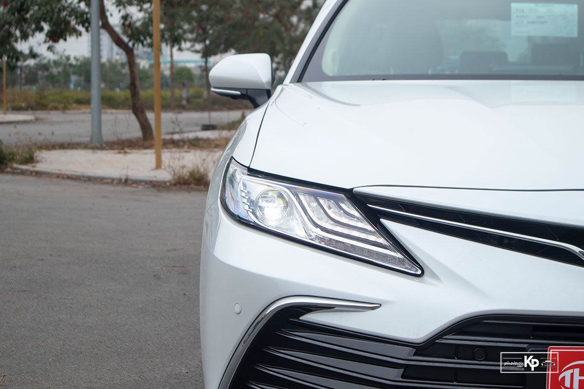 Đánh giá xe Toyota Camry 2022 a8