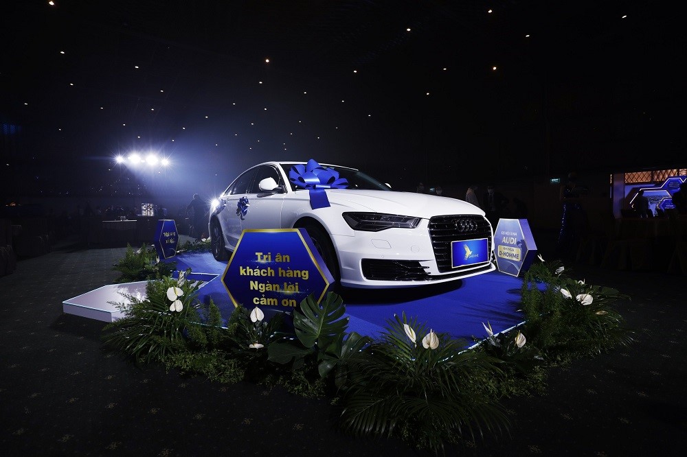 Quà tặng tri ân của DHA Corporation dành cho gia chủ tương lai D-Homme là một chiếc Audi A6 cùng nhiều giải thưởng hấp dẫn khác