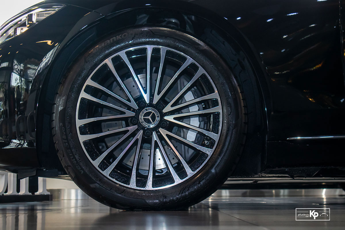 Đánh giá xe Mercedes-Benz S450L 2022 vừa về đại lý a10