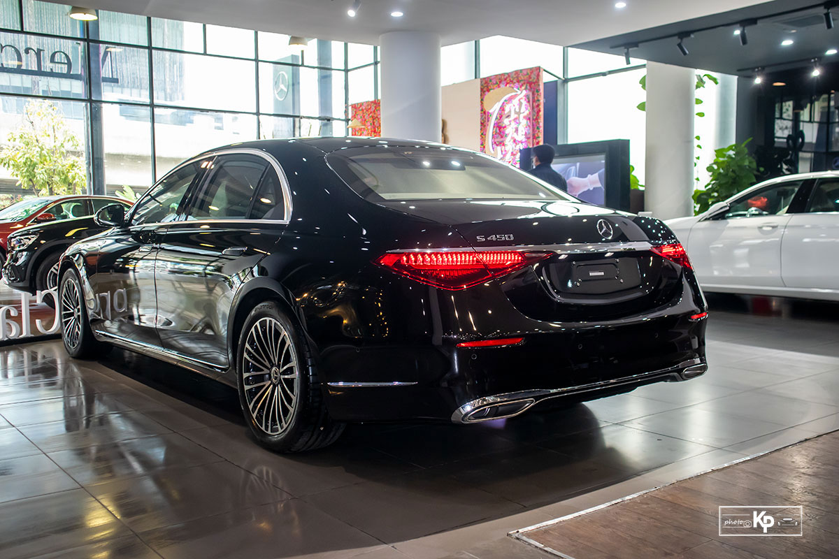 Đánh giá xe Mercedes-Benz S450L 2022 vừa về đại lý a5