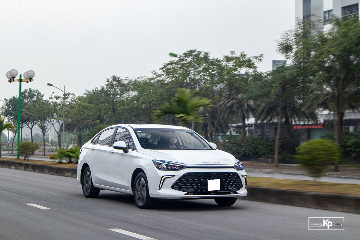 Đánh giá xe Beijing U5 Plus 2022 a31