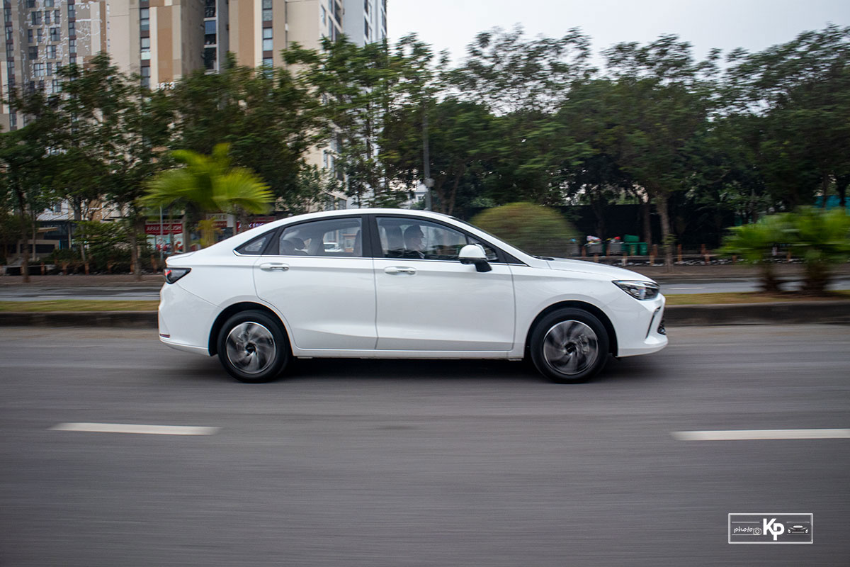 Đánh giá xe Beijing U5 Plus 2022 a28