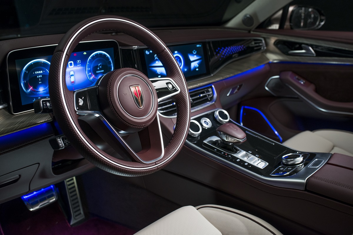 Thi&ecirc;́t k&ecirc;́ n&ocirc;̣i th&acirc;́t xe Hongqi H9 1