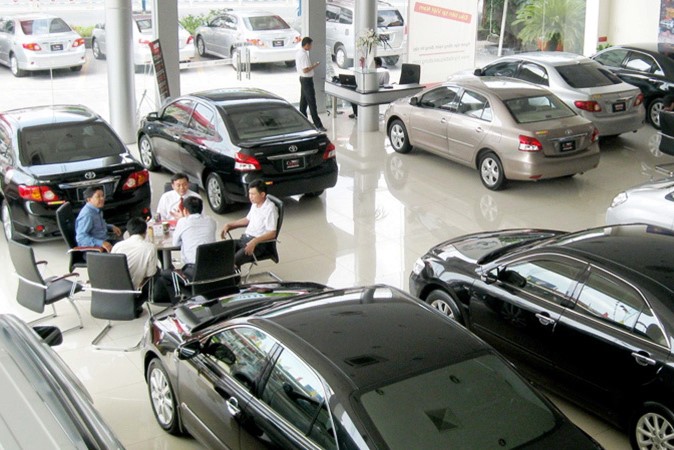 Ở thời điểm cần ô tô như hiện nay, việc mua xe cũ mang lại nhiều lợi ích bất ngờ.1
