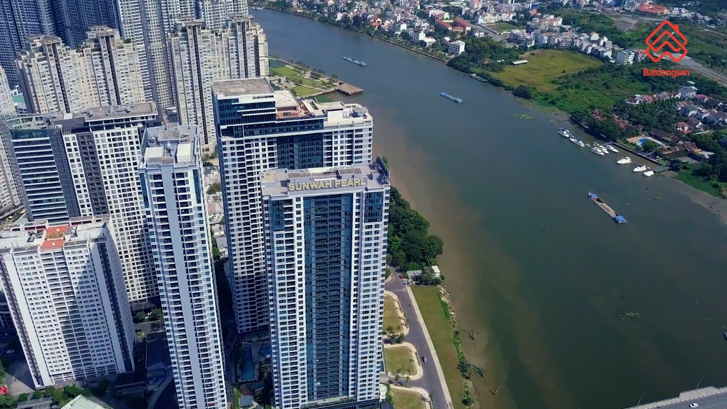 Vị trí dự án Sunwah Pearl ngay sát sông Sài Gòn, bên cầu Thủ Thiêm