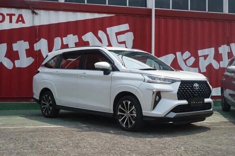 Bộ đôi MPV Toyota Avanza và Veloz 2022 nhận đặt cọc, lộ trang bị đắt giá và thời gian ra mắt khách Việt a4