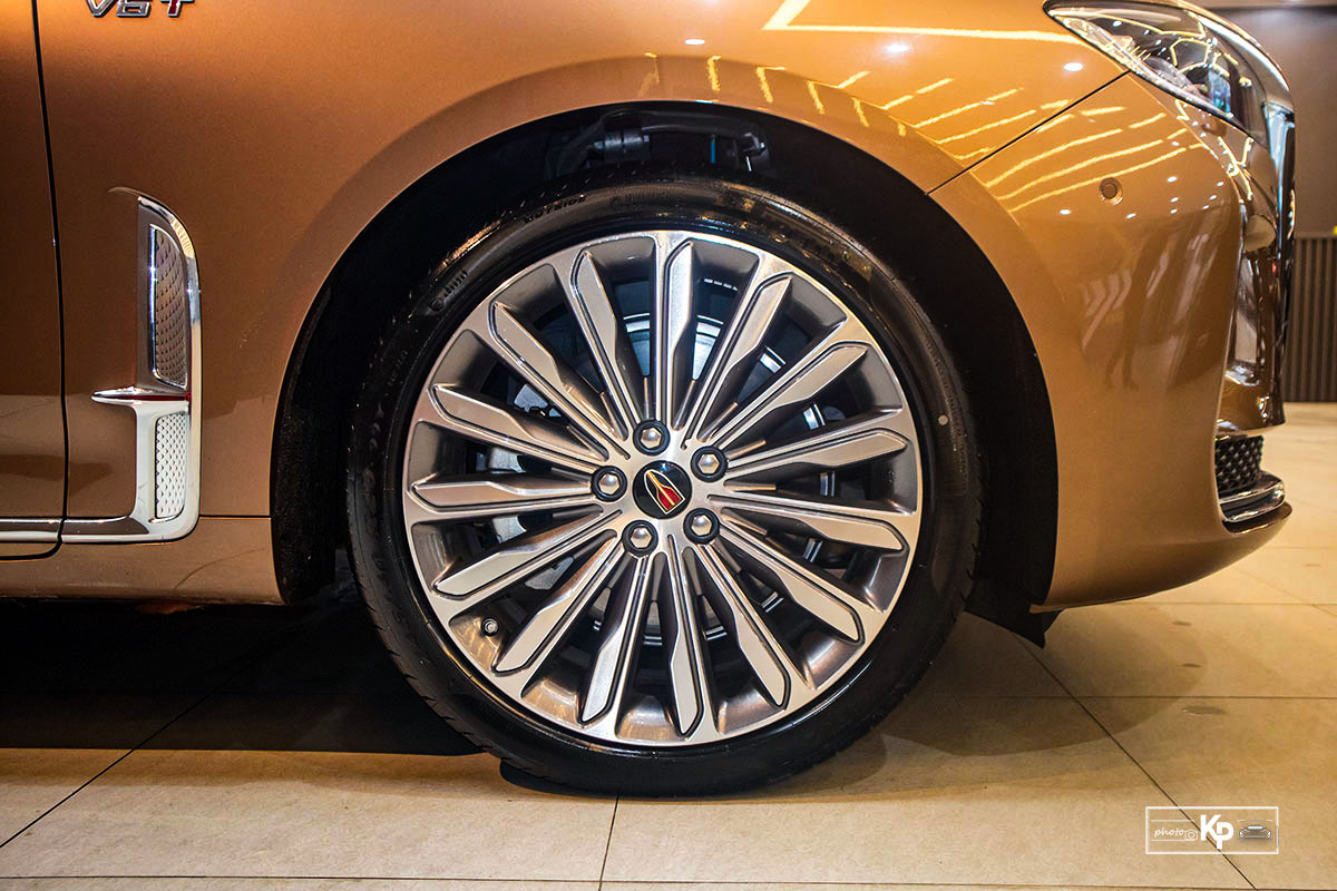 B&oacute;c tem xe sang Trung Quốc Hongqi H9 2022 mới ra mắt Việt Nam Rẻ hơn Mercedes-Benz E-Class, nhưng đấu S-Class a7
