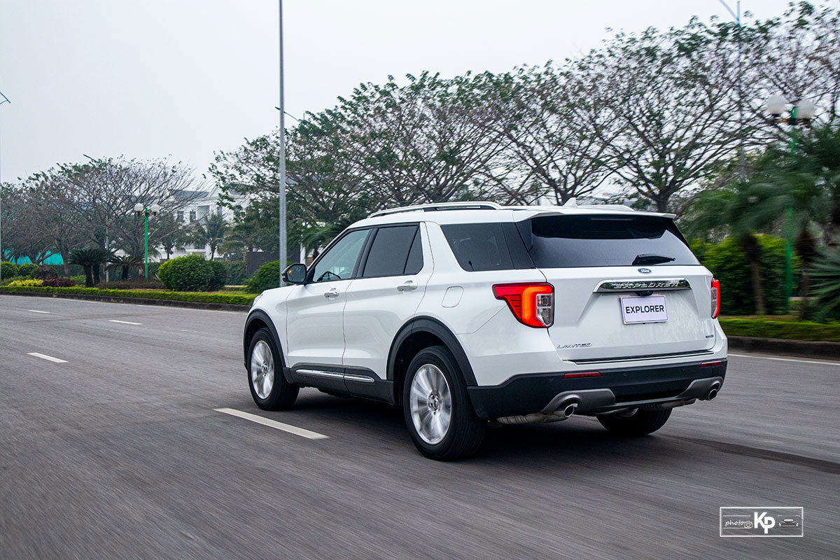 Đánh giá xe Ford Explorer 2022 a340