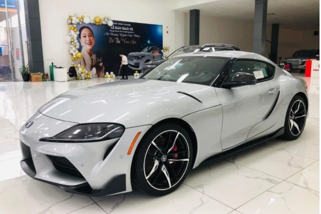Toyota Supra 2021 âm thầm về nước, chờ gặp chủ mới trong những ngày cận Tết 1
