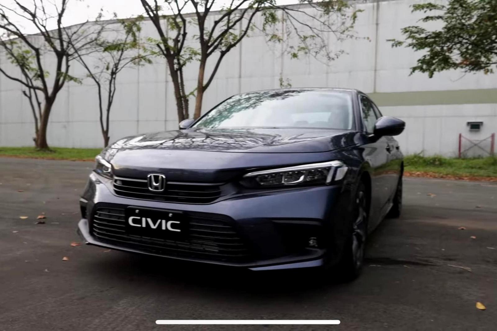 Đại lý bắt đầu nhận cọc, Honda Civic 2022 lộ diện trước ngày ra mắt 1