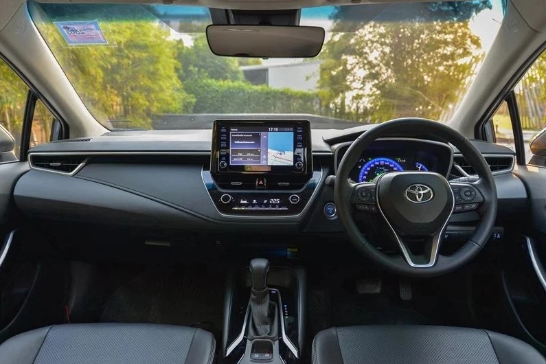Thiết kế nội thất xe Toyota Corolla Altis 2022 1