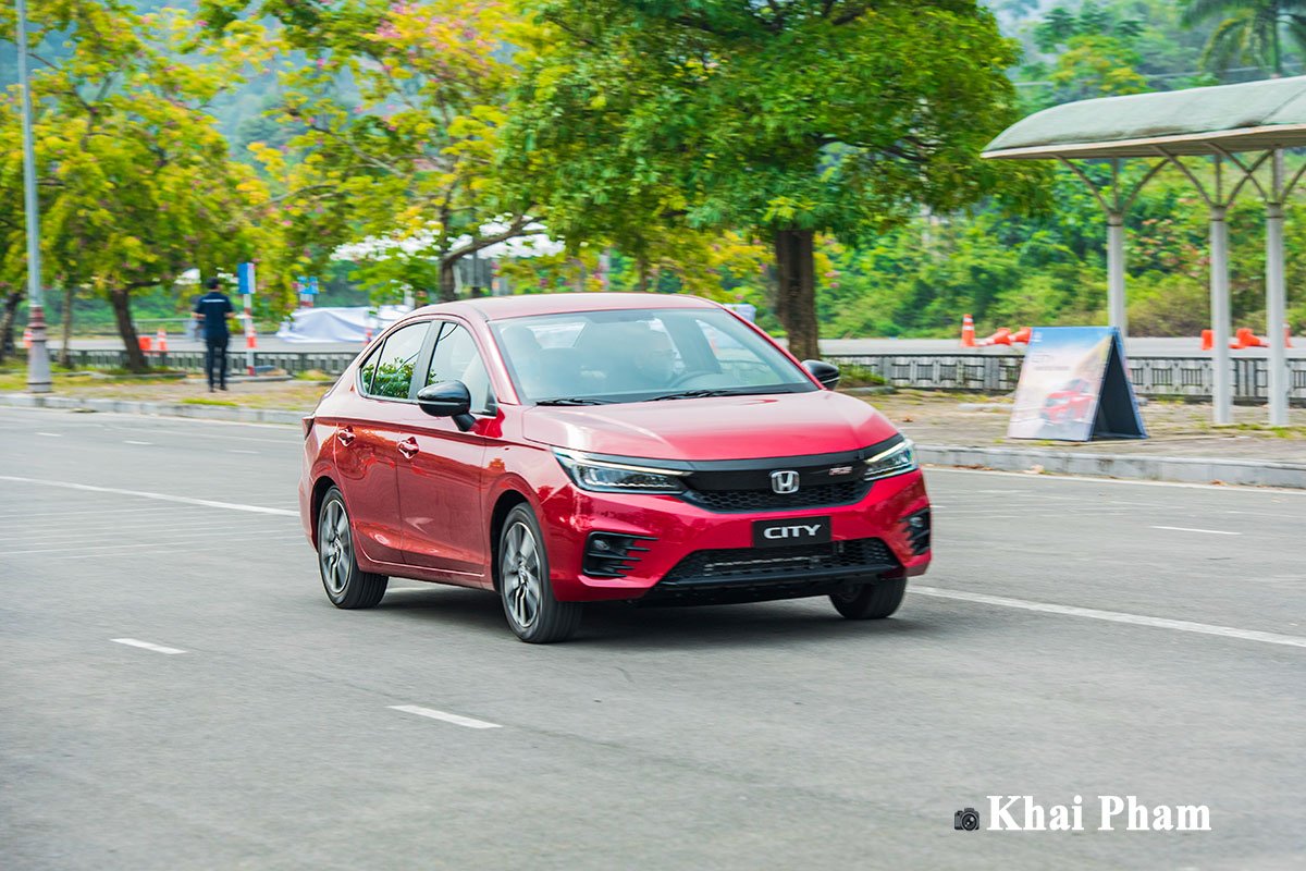 Honda City thế hệ mới sở hữu ngoại h&igrave;nh thể thao v&agrave; trẻ trung hơn.