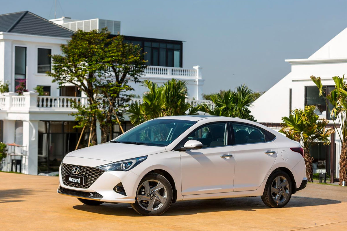 Phân khúc xe hạng B tháng 1/2022: Hyundai Accent dẫn đầu, Honda City vượt mặt Toyota Vios.