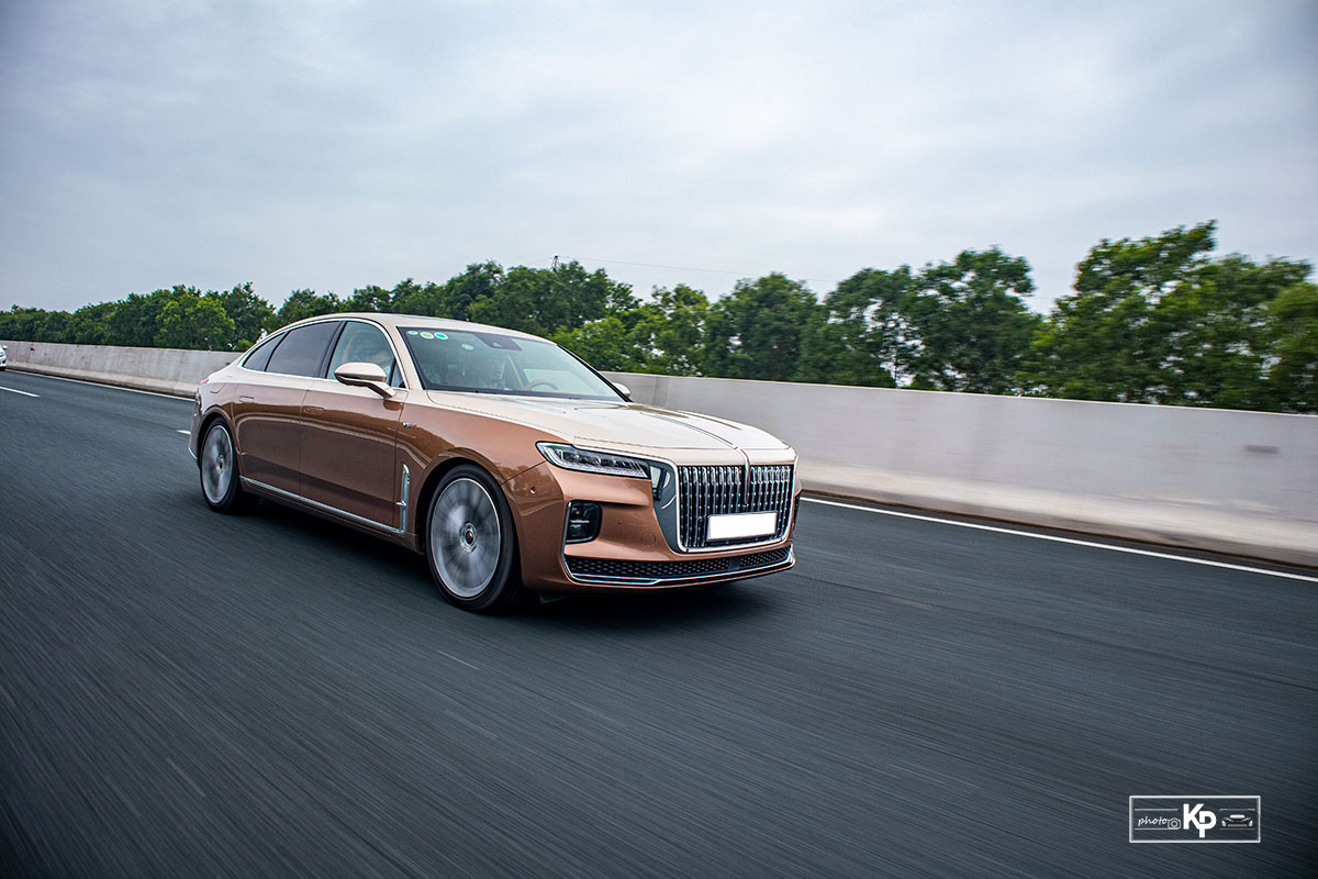 Đ&aacute;nh gi&aacute; xe Hongqi H9 2022 a27