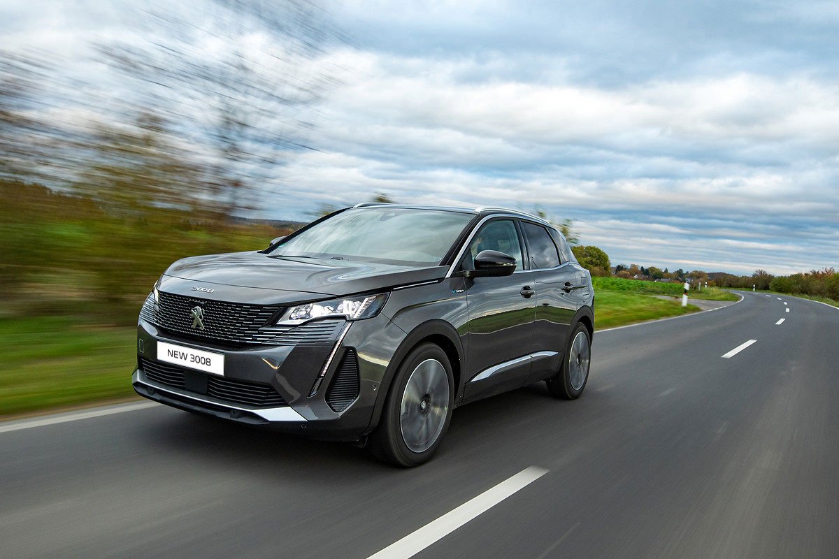 Peugeot 2008 và 3008 đều được hưởng ưu đãi 50% phí trước bạ từ Chính phủ.