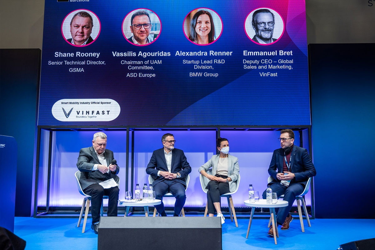 VinFast tham dự triển lãm di động toàn cầu MWC 2022.