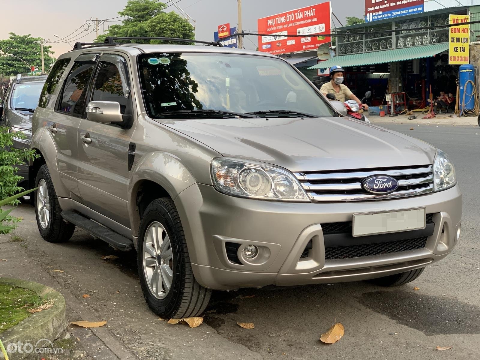Ford Escape 2009 1