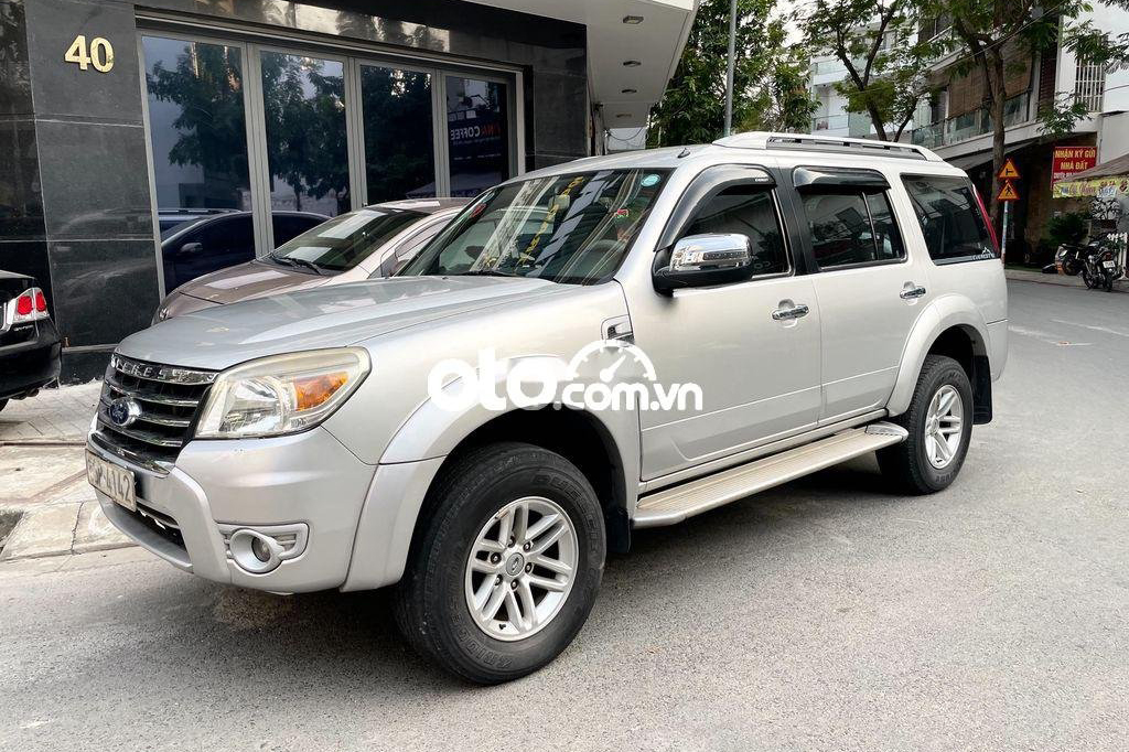 Ford Everest 2009 1