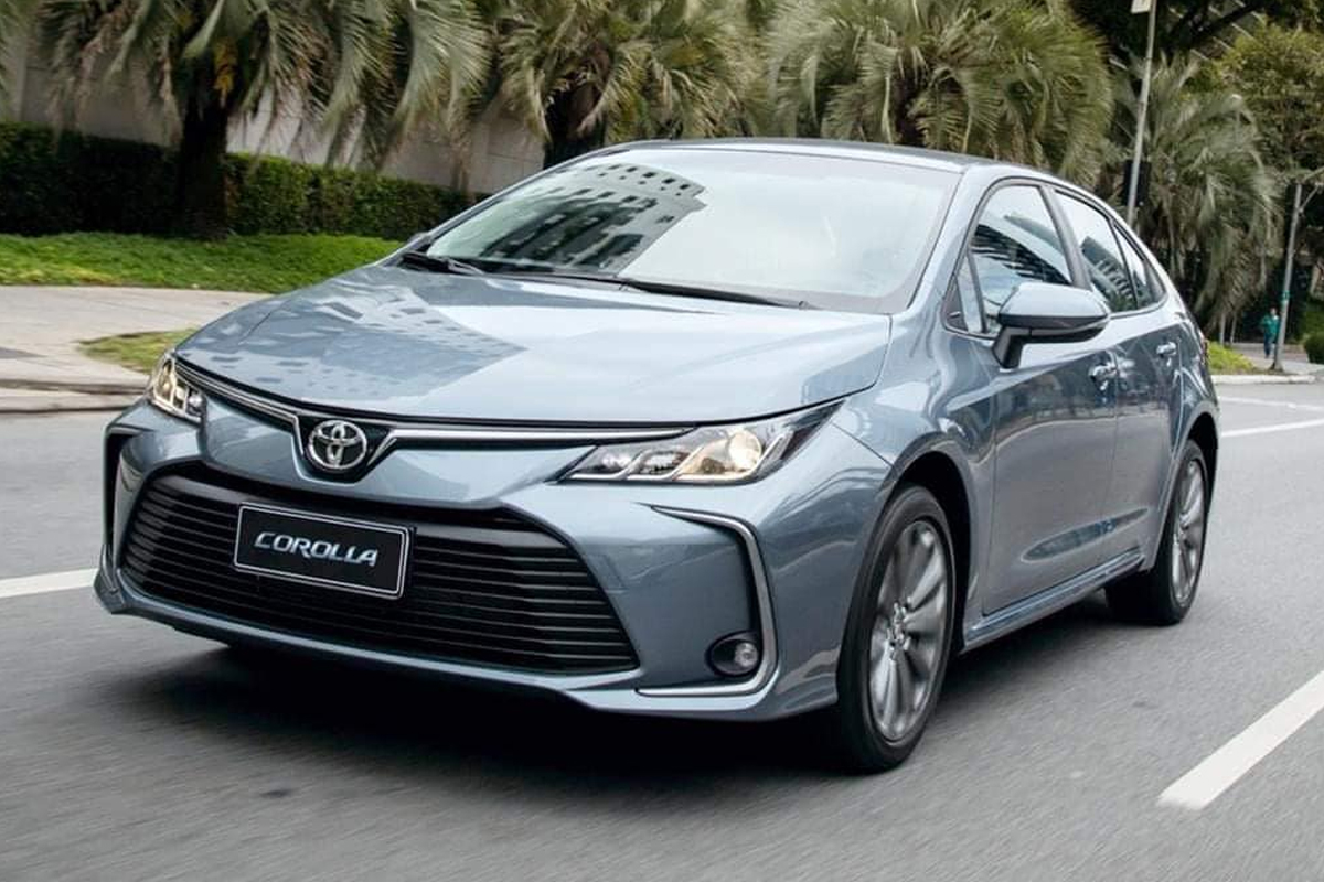 Toyota Corolla Altis từng l&agrave; &ocirc;ng ho&agrave;ng doanh số ở ph&acirc;n kh&uacute;c sedan hạng C.