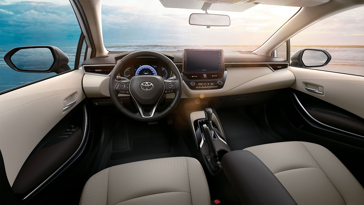 Nội thất Toyota Corolla Altis 2022.