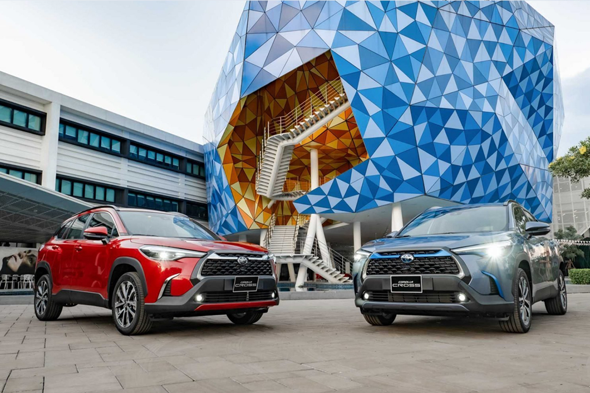 Toyota Corolla Cross dẫn đầu thị trường &ocirc; t&ocirc;.