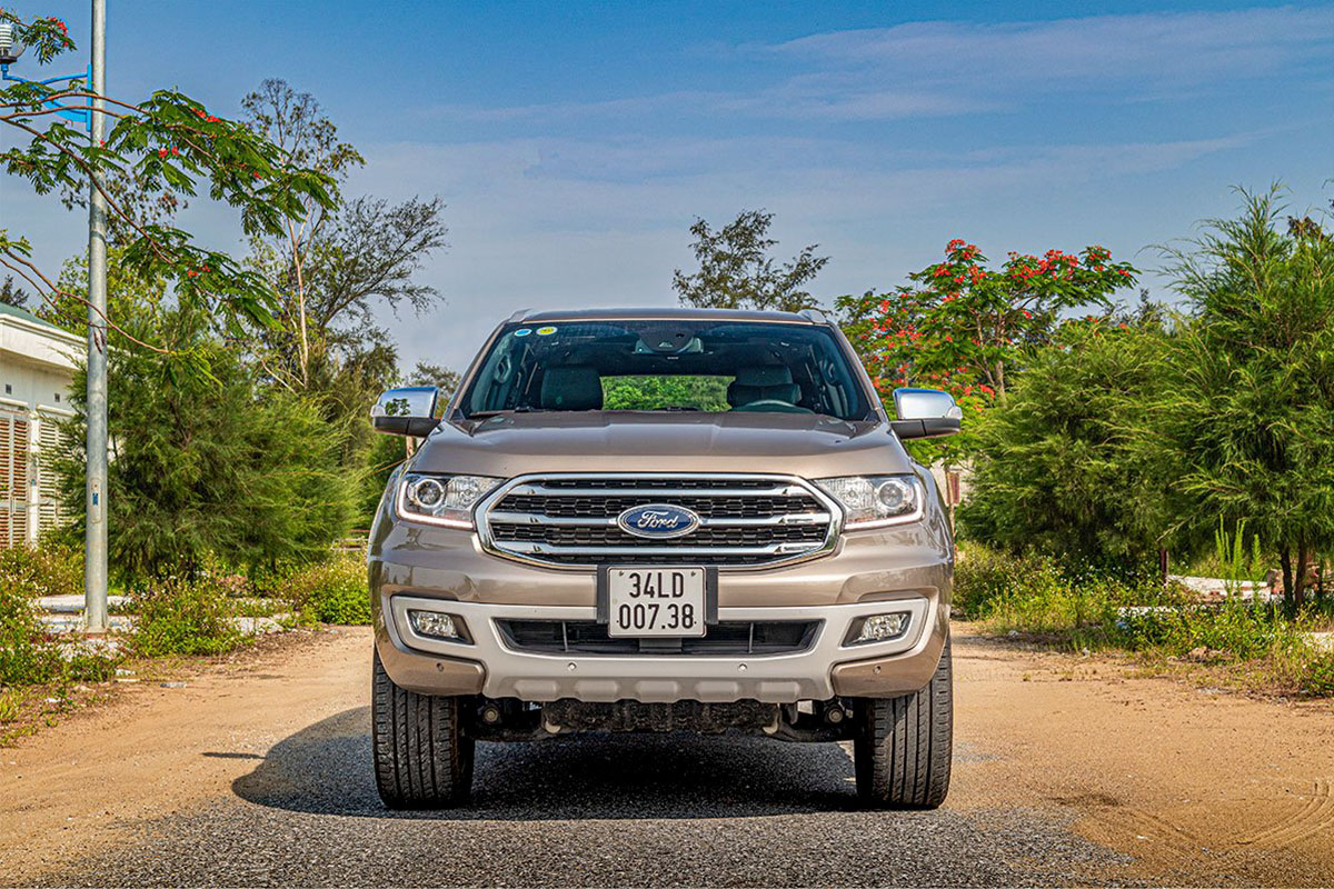 Ford Everest 2020.