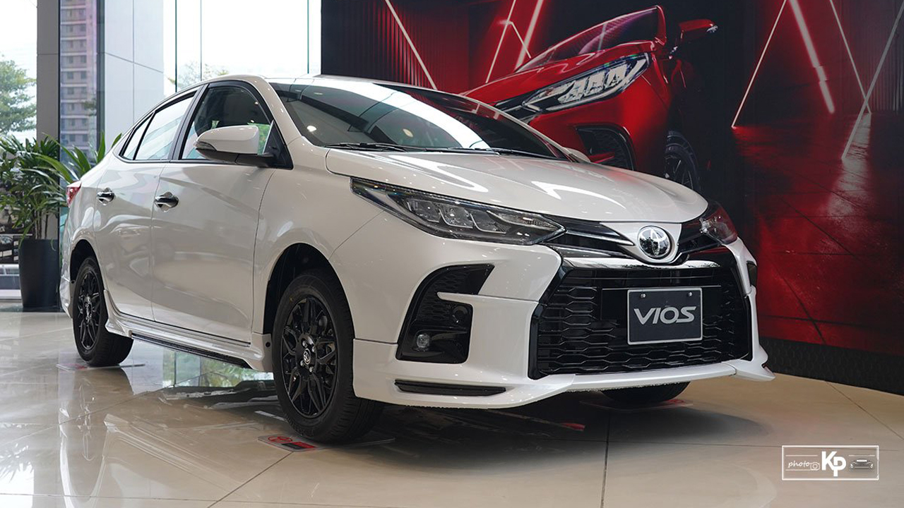 B&aacute;n hơn 4.000 xe trong th&aacute;ng 2, Toyota thua xa doanh số xe KIA 1