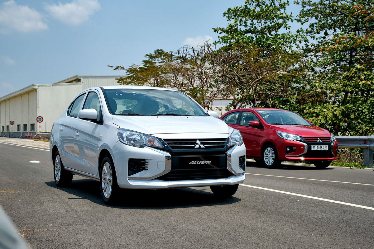 Những chiếc xe c&oacute; động cơ dung t&iacute;ch nhỏ lu&ocirc;n được đ&aacute;nh gi&aacute; cao về khả năng tiết kiệm nhi&ecirc;n liệu.