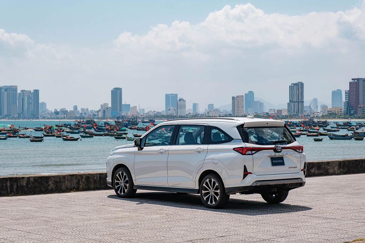 Toyota Veloz Cross.